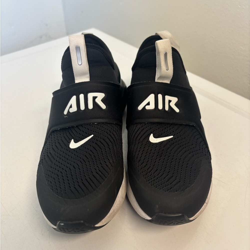 Woman sneakers
